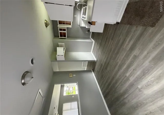 Photo 3 of Single family home for sale at 506 Saint Nicholas Dr, East Saint Louis, IL 62206 | MLS# MIS26049388 | Listing updated on 2026-08-18