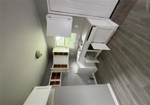 Photo 3 of Single family home for sale at 506 Saint Nicholas Dr, East Saint Louis, IL 62206 | MLS# MIS26049388 | Listing updated on 2026-08-18