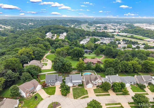 46th image of 706 Summer Top Cir, Fenton, MO 63026 | MLS# MIS26049391