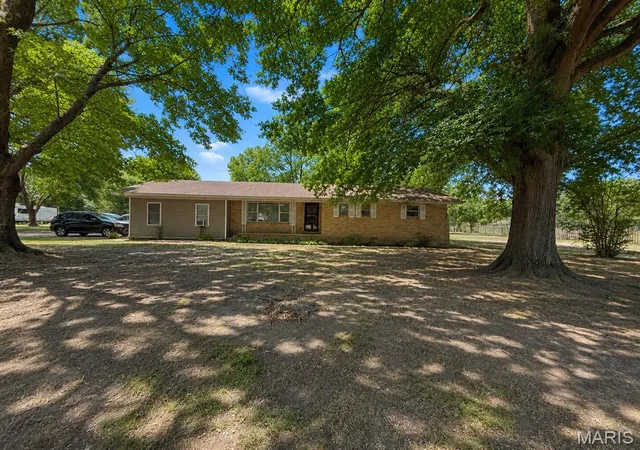 2nd image of 1733 Hwy Aa, Poplar Bluff, MO 63901 | MLS# MIS26049398