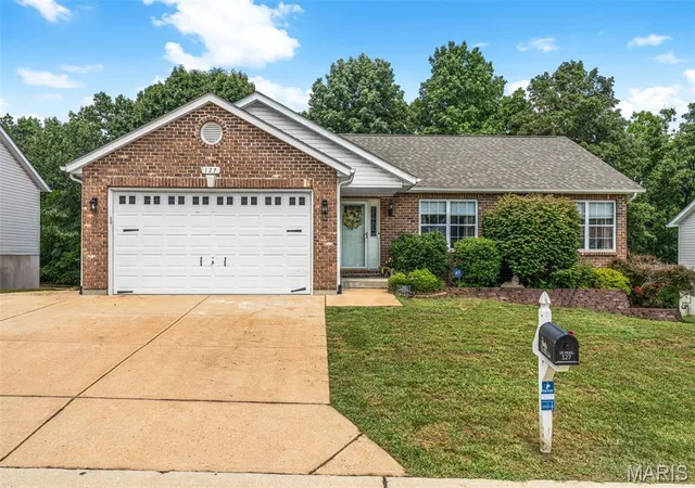 2nd image of 127 Ezekiel Ct, Hillsboro, MO 63050 | MLS# MIS26049401