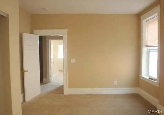 Photo 4 of Townhouse for sale at 4926 Wise Ave, Saint Louis, MO 63110 | MLS# MIS26049407 | Listing updated on 2026-08-22