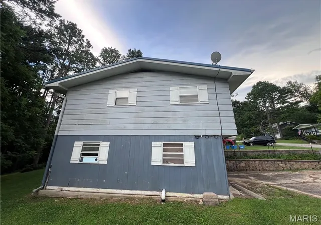 3rd image of 490 Skyview Dr, Ellington, MO 63638 | MLS# MIS26049413