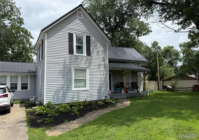 Single family home for sale at 707 Buford Blvd, Fredericktown, MO 63645 | MLS# MIS26049417 | Listing updated on 2026-08-26