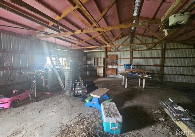 31st image of 350 Illinois 127, Vergennes, IL 62994 | MLS# MIS26049421