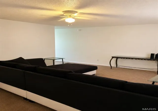 Photo 2 of Single family home for sale at 122 Lazarcheff Dr, East Saint Louis, IL 62206 | MLS# MIS26049435 | Listing updated on 2026-08-27