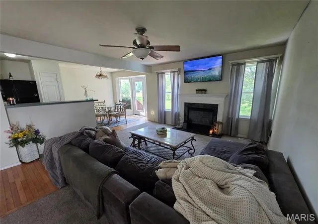 Photo 3 of Single family home for sale at 247 Centerfield Dr, O Fallon, MO 63366 | MLS# MIS26049470 | Listing updated on 2026-09-15