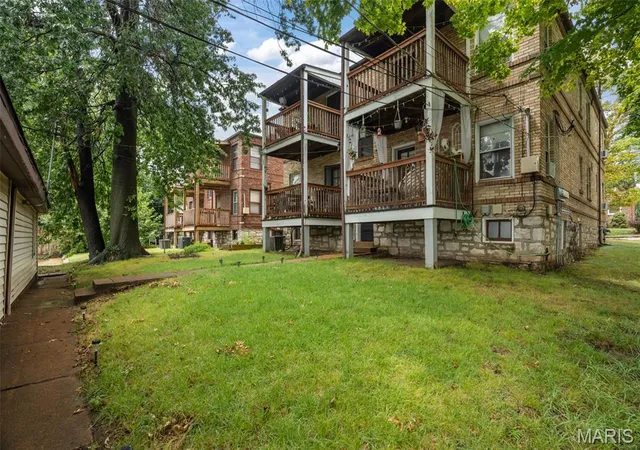 Photo 3 of Sale Pending at 3400 Lawn Ave, Saint Louis, MO 63139 | MLS# MIS26049480 | Listing updated on 2026-09-20