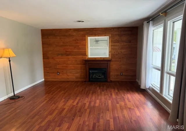 Photo 3 of Single family home for sale at 432 East St, Sullivan, MO 63080 | MLS# MIS26049492 | Listing updated on 2026-09-13