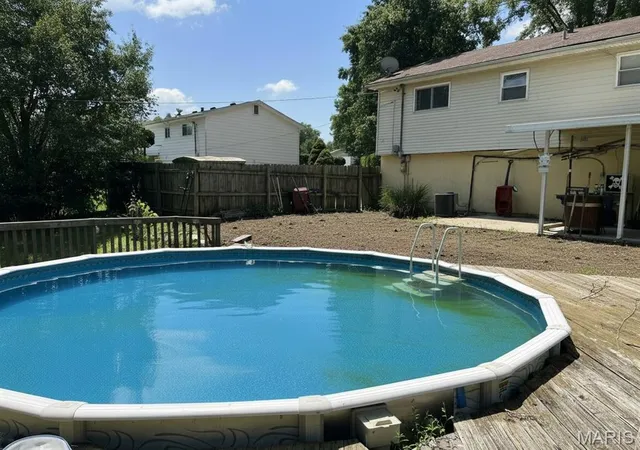 10th image of 5905 Dogwood Ln, Godfrey, IL 62035 | MLS# MIS26049498