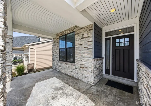 Photo 3 of Sale Pending at 2453 Grover Ridge Dr, Wildwood, MO 63040 | MLS# MIS26049500 | Listing updated on 2026-08-21
