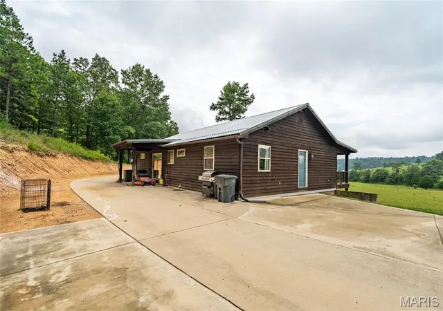 5th image of 867 County Road 308, Ellington, MO 63638 | MLS# MIS26049523