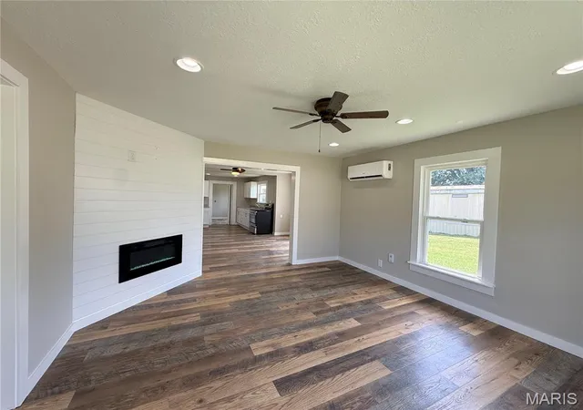 2nd image of 482 E Richardson Ave, Puxico, MO 63960 | MLS# MIS26049524