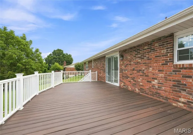 31st image of 1613 Tamarack Dr, Saint Charles, MO 63301 | MLS# MIS26049526