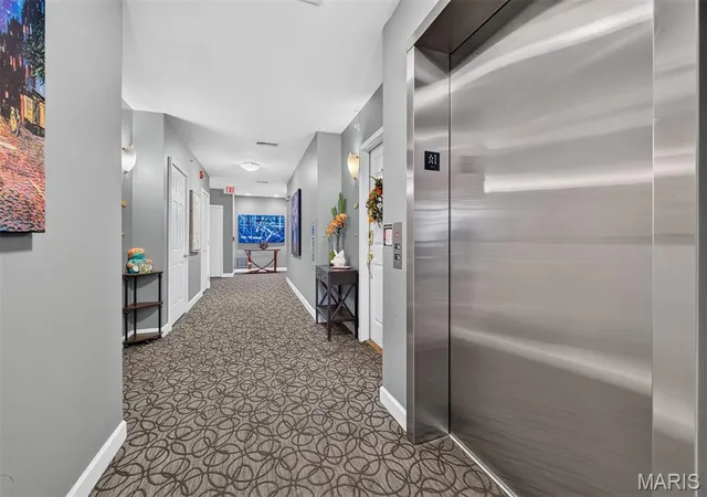 Listing Photo 4 - Condo for sale in building located at 110 N Newstead Ave, St. Louis, MO 63108 - Unit #103