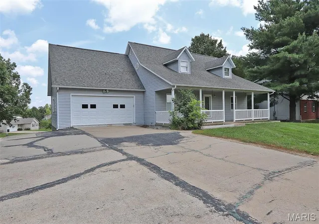 Photo 1 of Single family home for sale at 10288 State Hwy, Jackson, MO 63755 | MLS# MIS26049567 | Listing updated on 2026-10-01