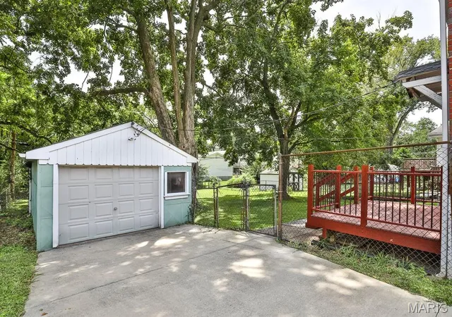 25th image of 10600 Saint Xavier Ln, St Ann, MO 63074 | MLS# MIS26049590