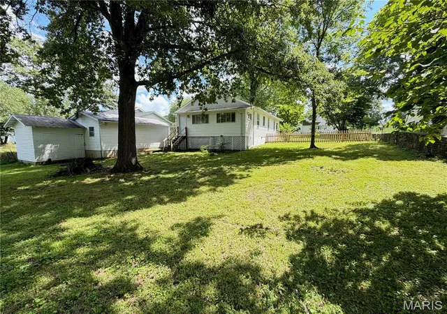 55th image of 703 N Pershing Ave, Salem, MO 65560 | MLS# MIS26049594
