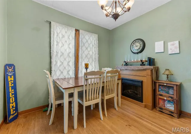 Photo 4 of Single family home for sale at 111 E Olive St, Staunton, IL 62088 | MLS# MIS26049617 | Listing updated on 2026-09-14