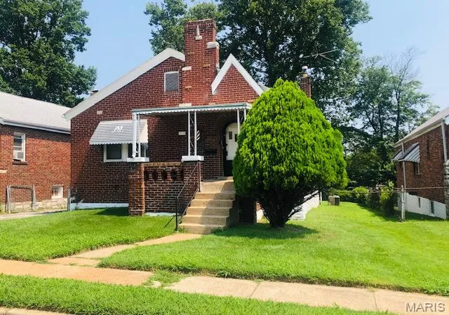 Photo 1 of Single family home for sale at 6997 Woodrow Ave, Saint Louis, MO 63121 | MLS# MIS26049621 | Listing updated on 2026-09-01