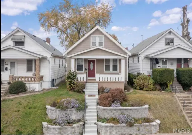 Photo 1 of Single family home for sale at 4433 Tholozan Ave, Saint Louis, MO 63116 | MLS# MIS26049646 | Listing updated on 2026-08-29