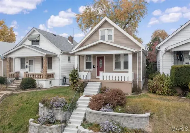 Photo 2 of Single family home for sale at 4433 Tholozan Ave, Saint Louis, MO 63116 | MLS# MIS26049646 | Listing updated on 2026-08-29