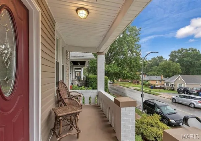 Photo 3 of Single family home for sale at 4433 Tholozan Ave, Saint Louis, MO 63116 | MLS# MIS26049646 | Listing updated on 2026-08-29