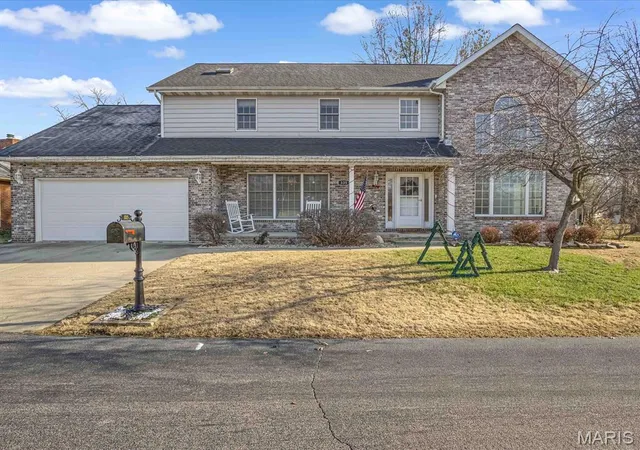 Photo 1 of Sale Pending at 335 Jubaka Dr, Fairview Heights, IL 62208 | MLS# MIS26049651 | Listing updated on 2026-08-04