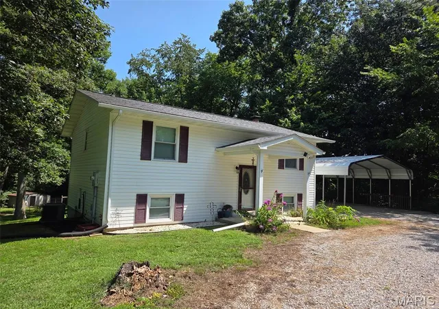 Photo 1 of Single family home for sale at 500 State Route 13, Marissa, IL 62257 | MLS# MIS26049655 | Listing updated on 2026-10-08