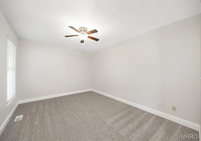 Photo 4 of Single family home for sale at 707 Wheatfield Rd, O Fallon, IL 62269 | MLS# MIS26049662 | Listing updated on 2026-08-30