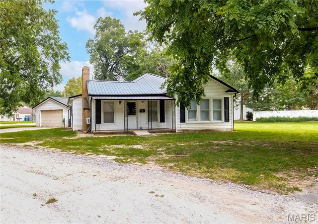 1st image of 213 Lombardy Dr, East Prairie, MO 63845 | MLS# MIS26049663