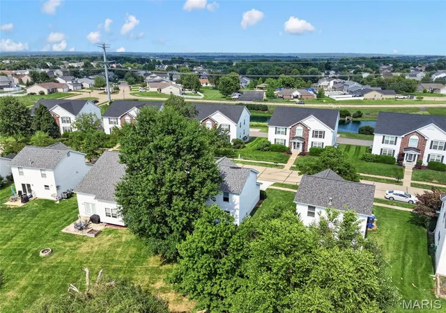 Photo 3 of Sale Pending at 669 Homerun Dr, O Fallon, MO 63366 | MLS# MIS26049669 | Listing updated on 2026-08-26