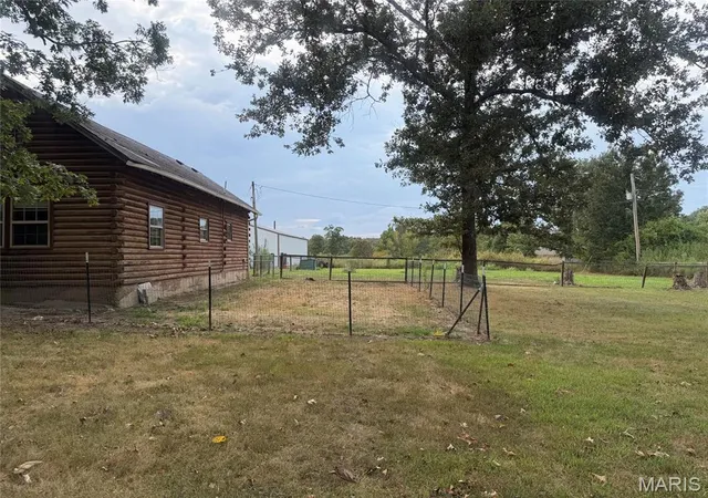 44th image of 23149 Red Hawk Dr, Lebanon, MO 65536 | MLS# MIS26049672