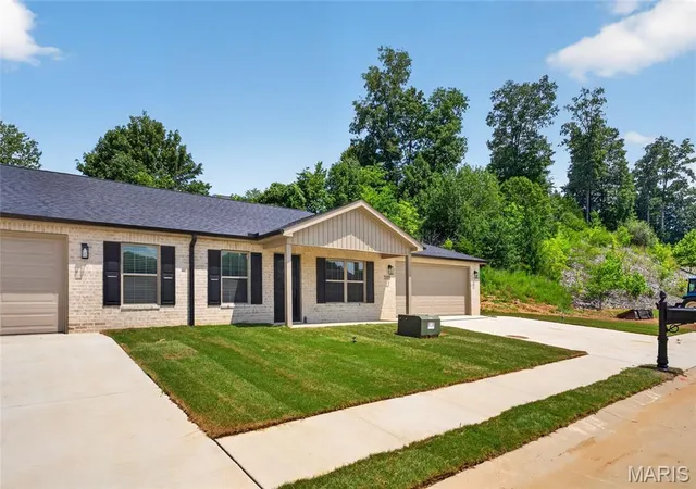 Photo 3 of Single family home for sale at 5178 Caney Fork St, Jackson, MO 63755 | MLS# MIS26049675 | Listing updated on 2026-09-21