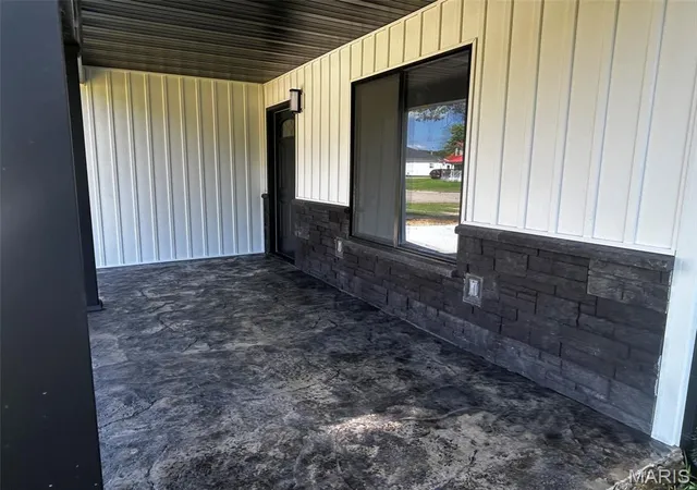 3rd image of 608 Monroe St, Desloge, MO 63601 | MLS# MIS26049684