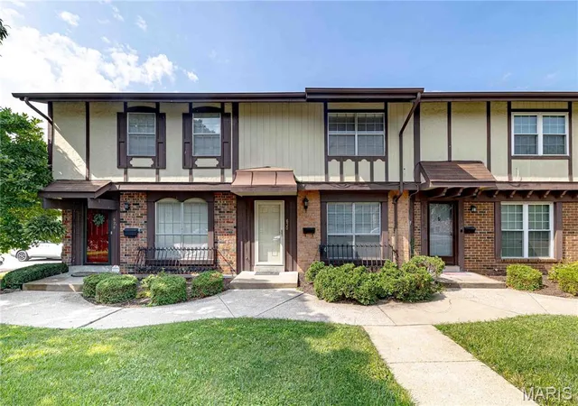 Condo for sale at 630 Rosetta Dr, Florissant, MO 63031 | MLS# MIS26049687