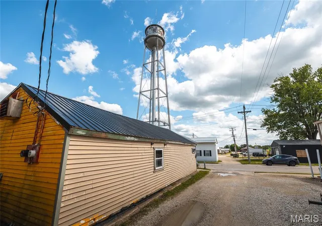 13th image of 103 E Third St, Belle, MO 65013 | MLS# MIS26049701