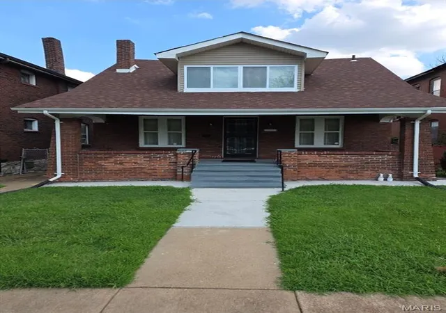 Single family home for sale at 5010 N Kingshighway Blvd, Saint Louis, MO 63115 | MLS# MIS26049722