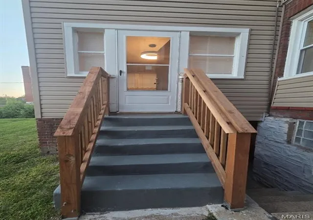 Photo 3 of Single family home for sale at 5010 N Kingshighway Blvd, Saint Louis, MO 63115 | MLS# MIS26049722 | Listing updated on 2026-08-20