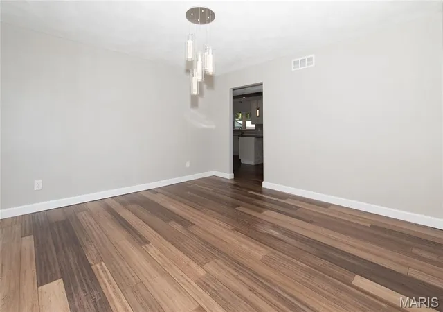 Photo 2 of Single family home for sale at 810 Meadowlark Dr, O'fallon, IL 62269 | MLS# MIS26049726 | Listing updated on 2026-08-31