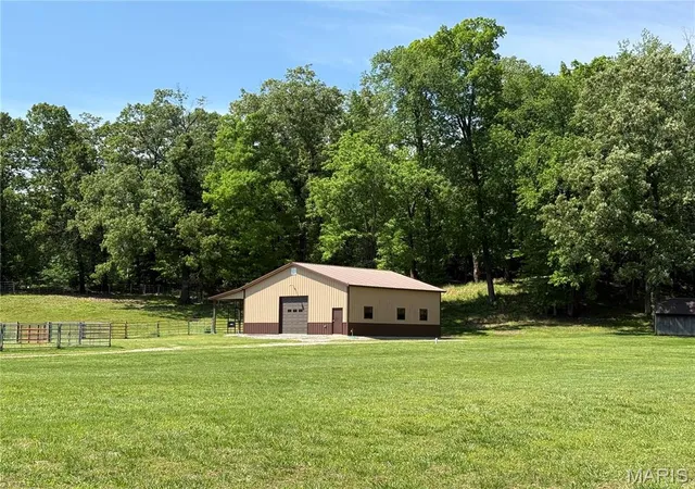 Photo 3 of Single family home for sale at 14089 County Road 405, Dexter, MO 63841 | MLS# MIS26049744 | Listing updated on 2026-08-25