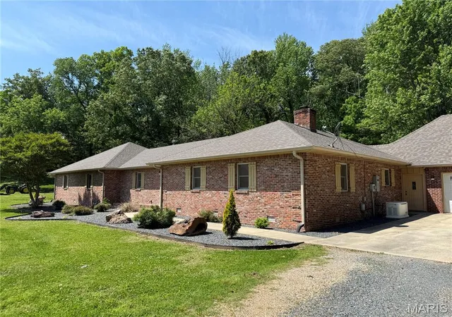 Photo 4 of Single family home for sale at 14089 County Road 405, Dexter, MO 63841 | MLS# MIS26049744 | Listing updated on 2026-08-25