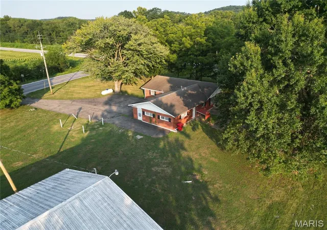 5th image of 20249 Hwy Uu, Louisiana, MO 63353 | MLS# MIS26049783