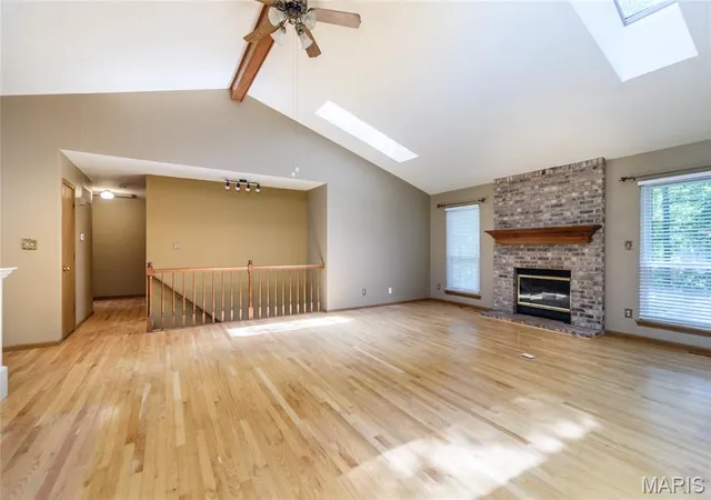Photo 3 of Sale Pending at 3935 Rhine Ct, Saint Charles, MO 63304 | MLS# MIS26049825 | Listing updated on 2026-09-04