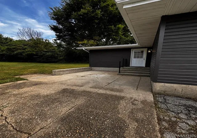 2nd image of 445 Manion, Sullivan, MO 63080 | MLS# MIS26049839