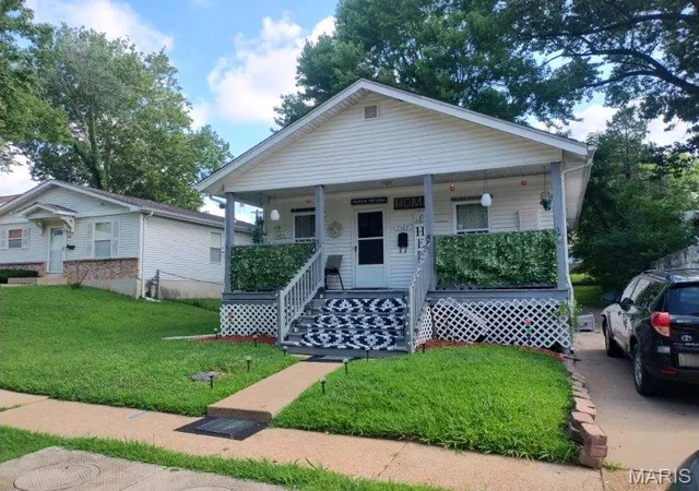 Photo 2 of Single family home for sale at 7127 Woodrow Ave, Saint Louis, MO 63121 | MLS# MIS26049850 | Listing updated on 2026-08-15