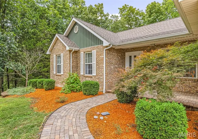 2nd image of 5945 Old Hickory Trail, Hillsboro, MO 63050 | MLS# MIS26049853