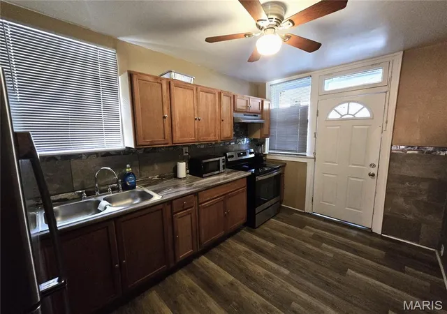 Photo 4 of Single family home for sale at 4649 Lee Ave, Saint Louis, MO 63115 | MLS# MIS26049871 | Listing updated on 2026-08-11