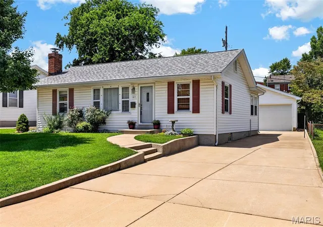 1st image of 1817 W Clark St, Saint Charles, MO 63301 | MLS# MIS26049873