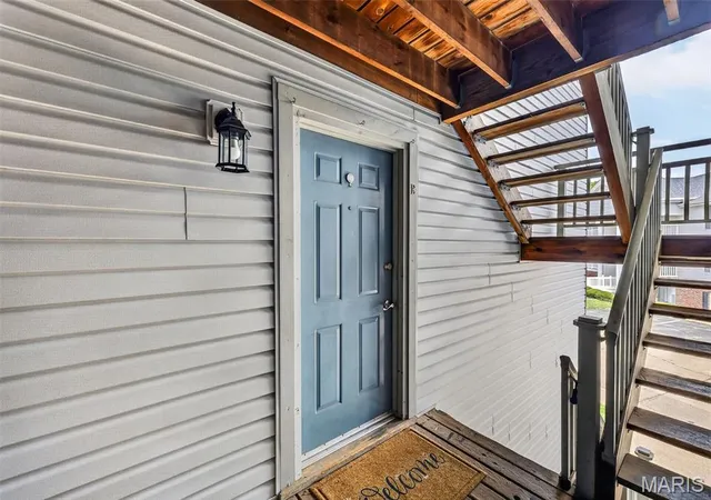 Photo 2 of Sale Pending at 4317 Arrow Tree Dr #E, Saint Louis, MO 63128 | MLS# MIS26049874 | Listing updated on 2026-08-14